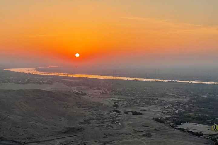Luxury Balloon Flight over Luxor at Sunrise, Hotel Pickup
