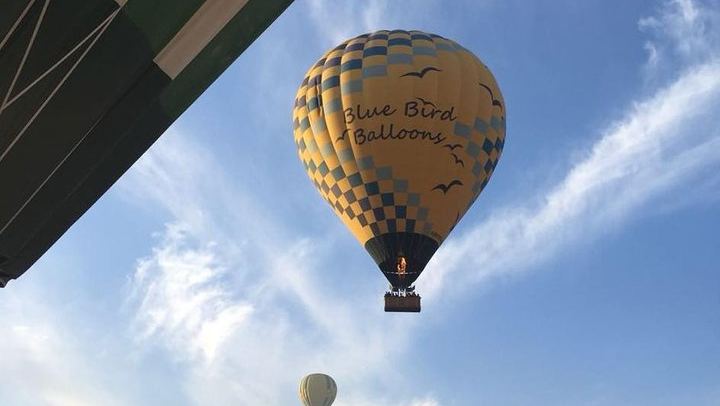 Vuelo en globo aerostático al amanecer en Luxor, con recogida en tu hotel (4/12)