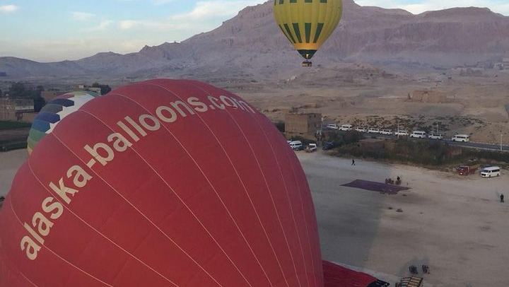 Vol en montgolfière au lever du soleil à Louxor, avec prise en charge à ton hôtel (3/12)