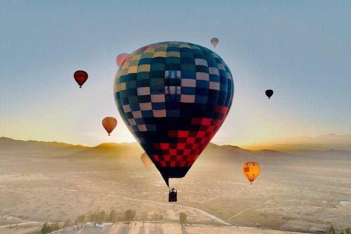 Luxury Hot Air Balloon Flight and Royal Berber Breakfast