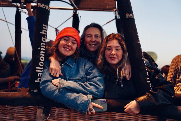 Luxury Hot Air Balloon Flight and Royal Berber Breakfast