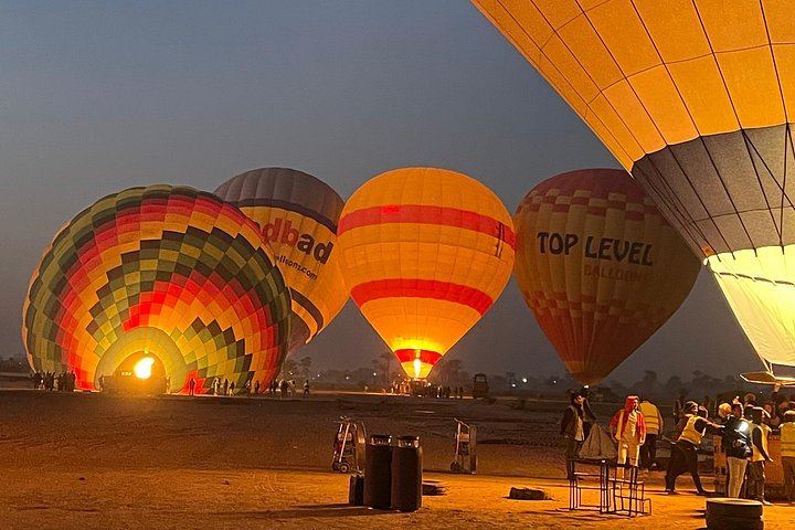 Luxury Hot Air Balloon Luxor with Private Basket