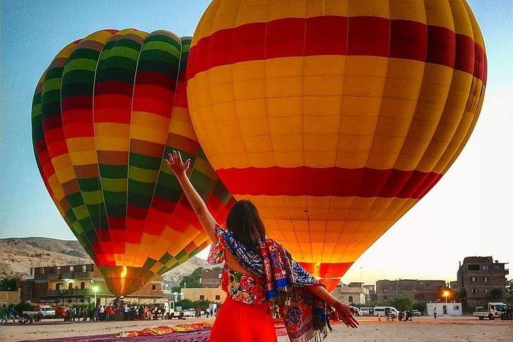 Luxury Hot Air Balloon Riding in Luxor