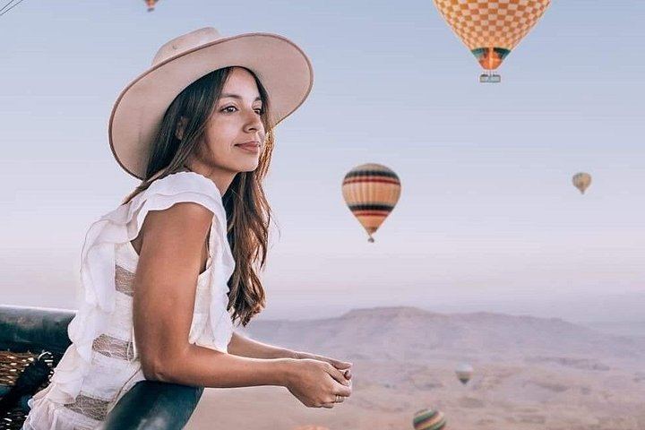 Luxury Luxor Balloon Trip: Hotel Pickup and Breakfast