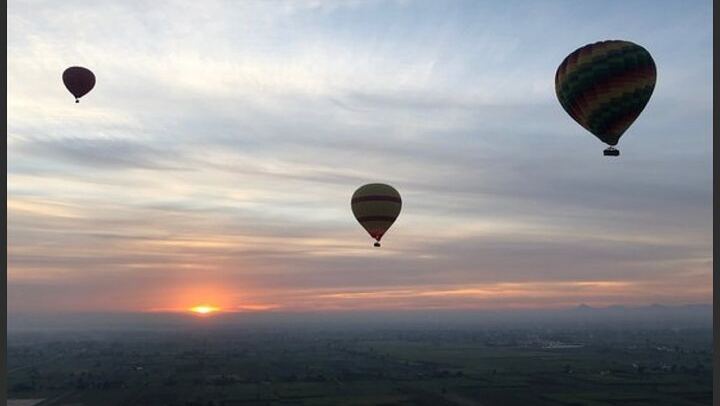 Luxury Sunrise Balloon Ride in Luxor with Hotel Pickup