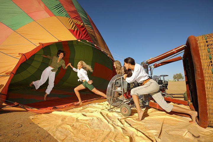 Marrakech Balloon Escape: Atlas Views & Berber Breakfast
