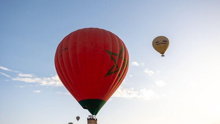 Marrakech Desert Balloon Flight with Atlas Views and Breakfast