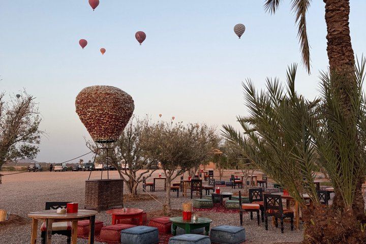 Marrakech Desert Balloon Flight with Atlas Views and Breakfast