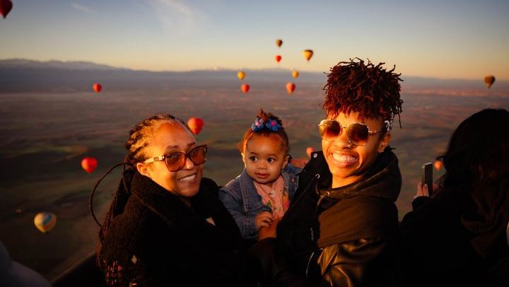 Marrakech Hot Air Balloon Flight & Berber Breakfast