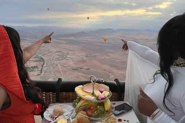 Marrakech Sunrise Hot Air Balloon, Transfers and Breakfast