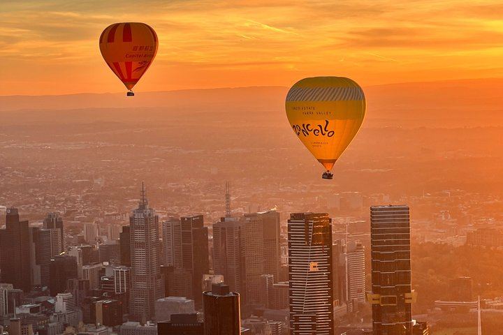 Melbourne City Sunrise Hot Air Balloon Flight with GoPro Photos