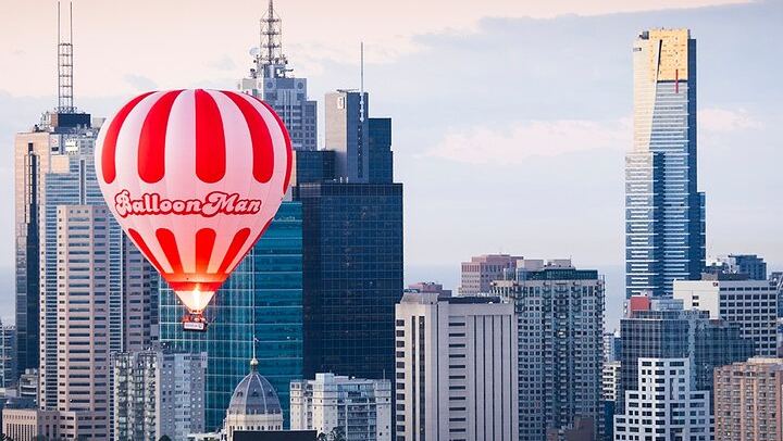 Get up close to the city of Melbourne with BalloonMan