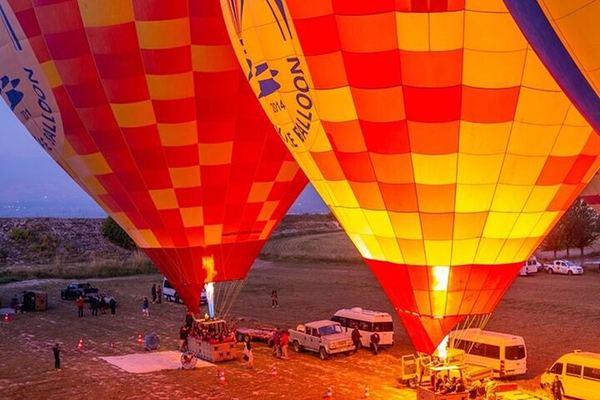 Pamukkale Balloon Flight with Champagne Toast, Certificate and Transfers