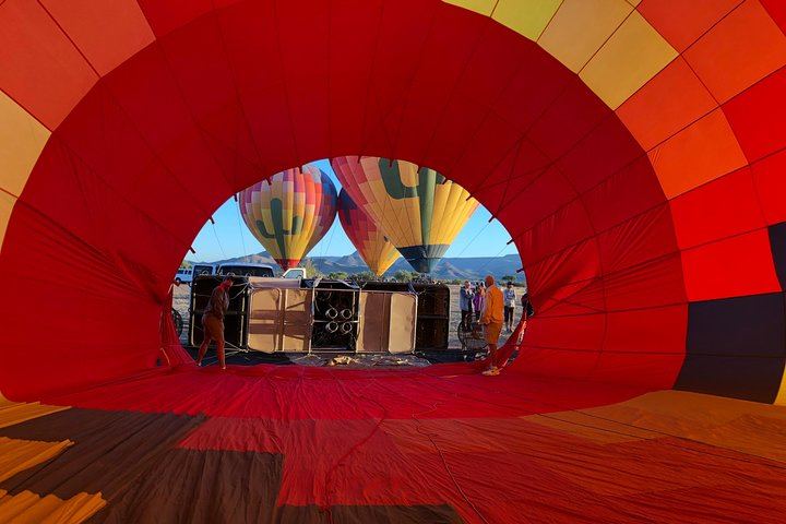 Phoenix area Hot Air Balloon Ride on the Largest Balloon in USA