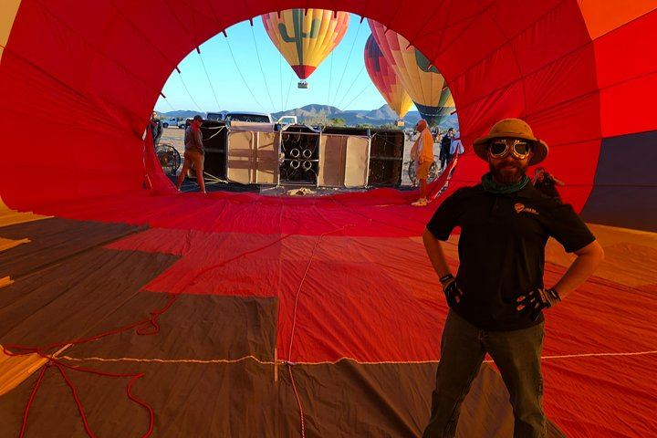 Phoenix area Hot Air Balloon Ride on the Largest Balloon in USA