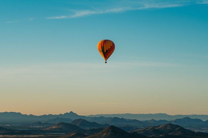 Phoenix Morning Hot Air Balloon Ride with Bubbly + Breakfast
