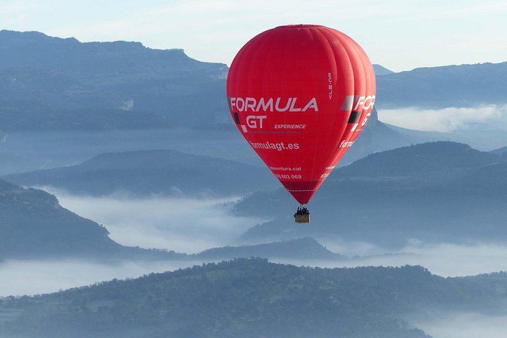 Pre-Pyrenees Hot Air Balloon Flight from Barcelona