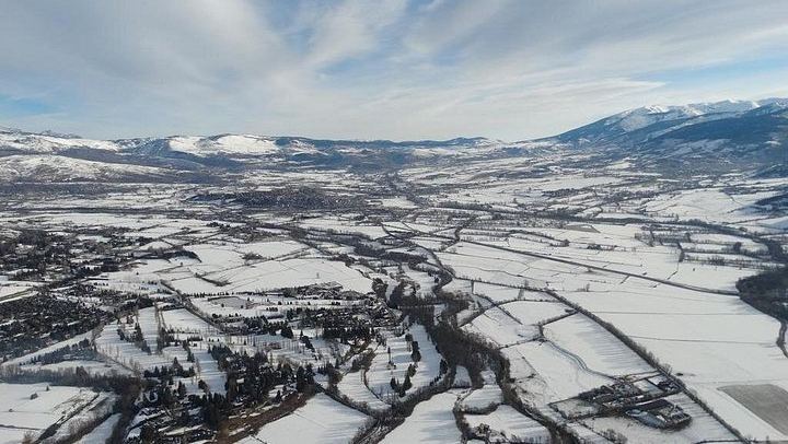 Pyrenees Hot Air Balloon: Private Flight from Barcelona