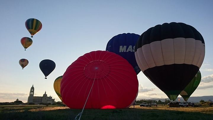 Segovia balloon launch field