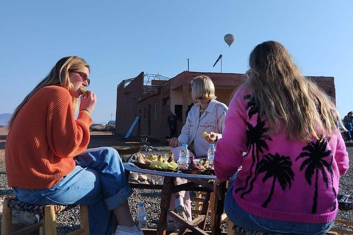 Small-Group Sunrise Balloon Flight over Marrakech with Berber Breakfast (8/12)
