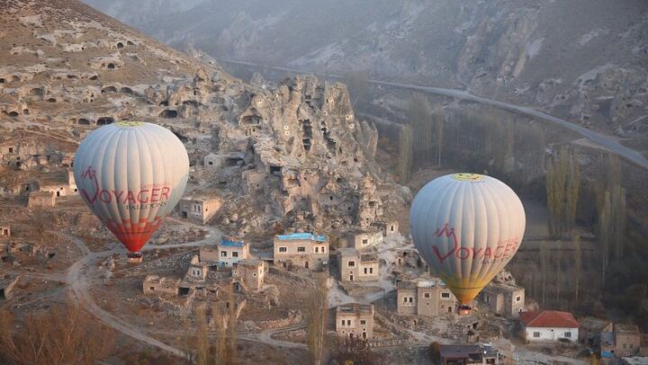 Soganli Valley Hot Air Balloon Ride at Sunrise