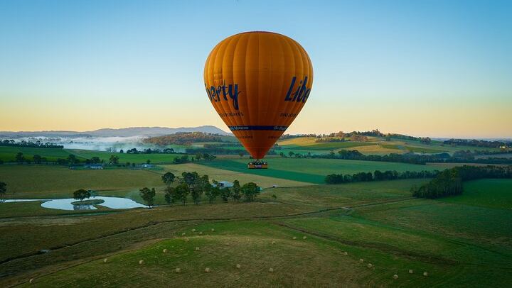 Sunrise Hot Air Balloon Flight over Yarra Valley + Breakfast