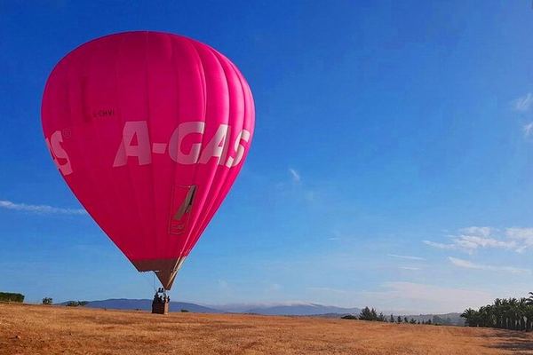 Sunrise Balloon Flight over the Algarve Barrocal, from Lagos