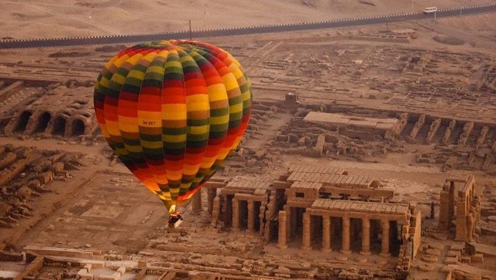 Sunrise VIP Hot Air Balloon Ride in Luxor