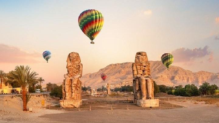 Sunrise VIP Hot Air Balloon Ride in Luxor