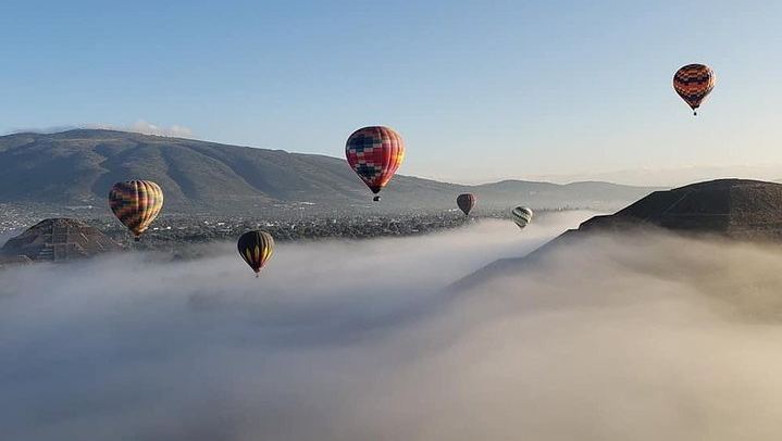 Teotihuacan Hot Air Balloon Ride with Optional Bike or Walking Tour
