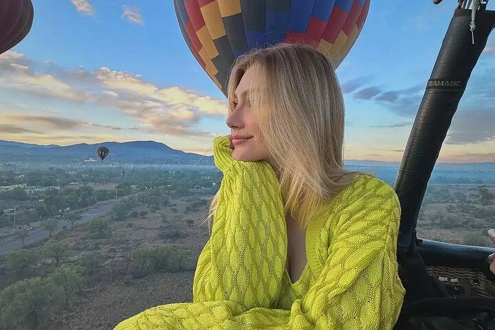 Teotihuacán Hot Air Balloons from We Fly