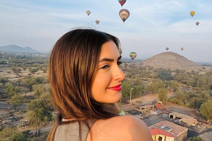 Teotihuacán Hot Air Balloons from We Fly