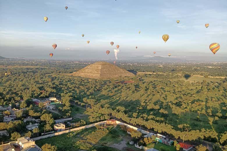 Teotihuacán Private Hot Air Balloon Flight
