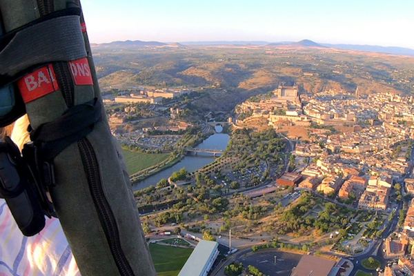 Toledo: Hot Air Balloon Flight with Transport from Madrid