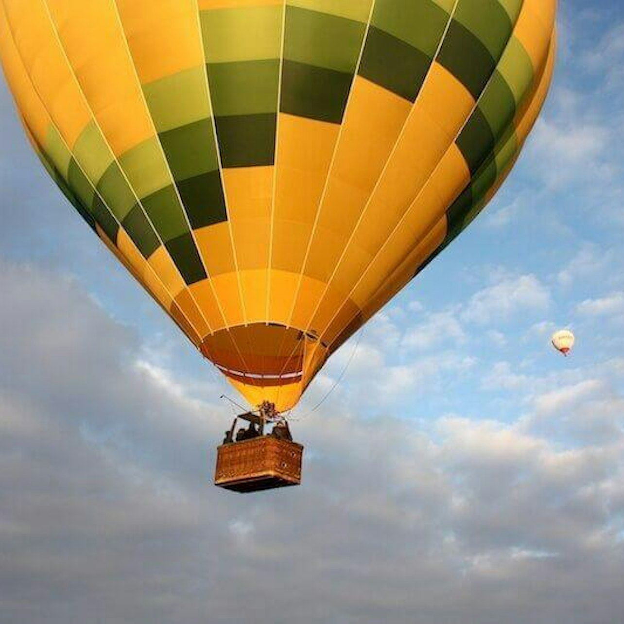Toledo: Hot Air Balloon Flight with Transport from Madrid