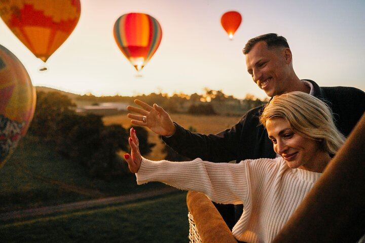 Yarra Valley Sunrise Balloon Flight with GoPro Photos